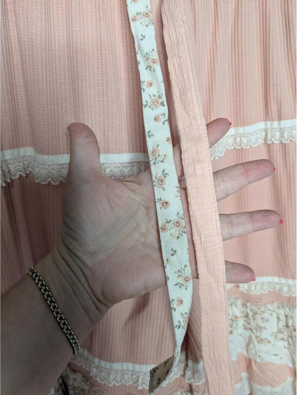 POL Pink Knit Tiered Ruffle Lace Wide Leg Boho Pants Floral Cottagecore Sz Small - Picture 4 of 4